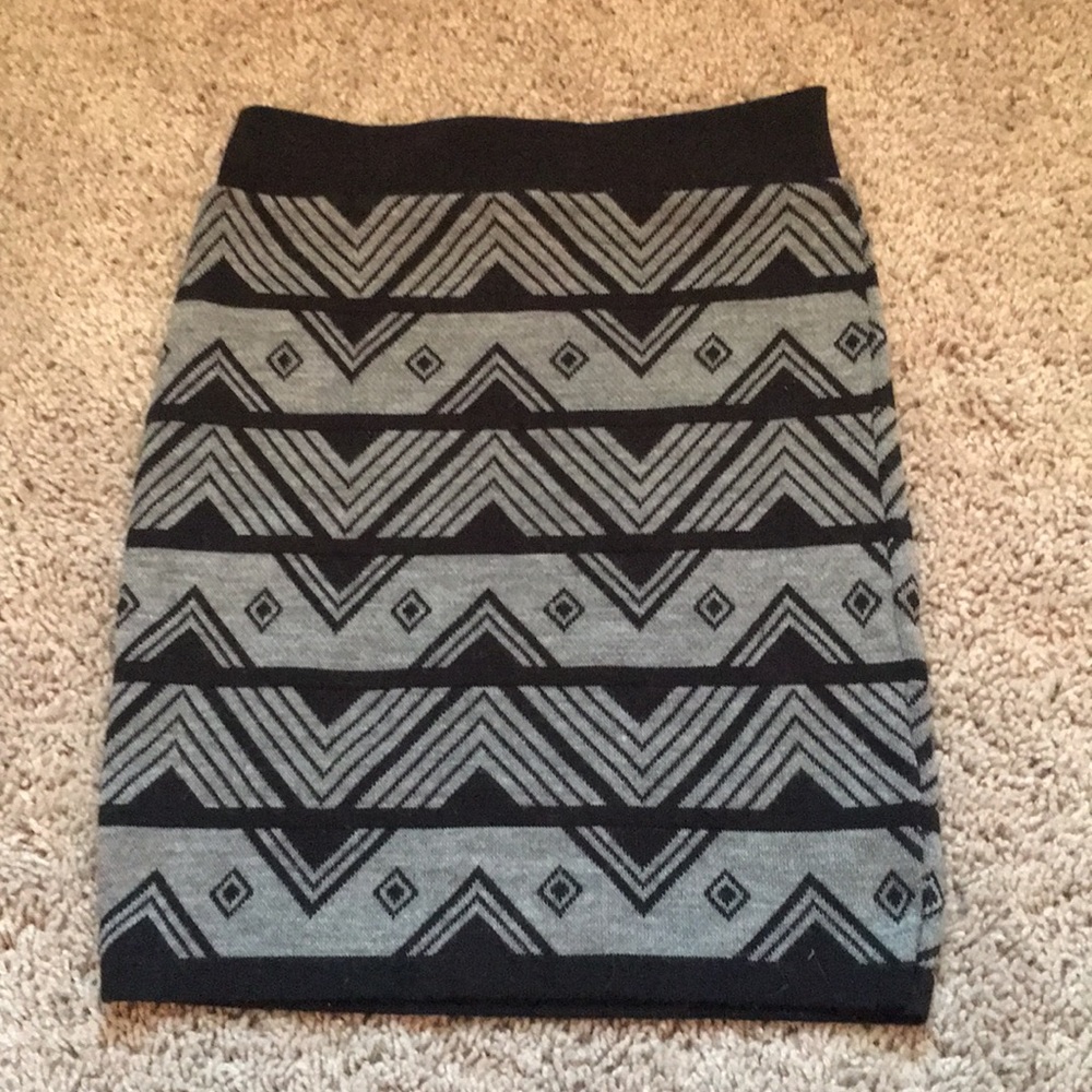 Sweater body con skirt